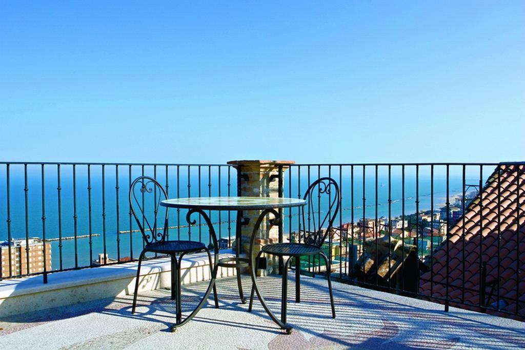 B&B La Torretta Sul Borgo Grottammare Ngoại thất bức ảnh